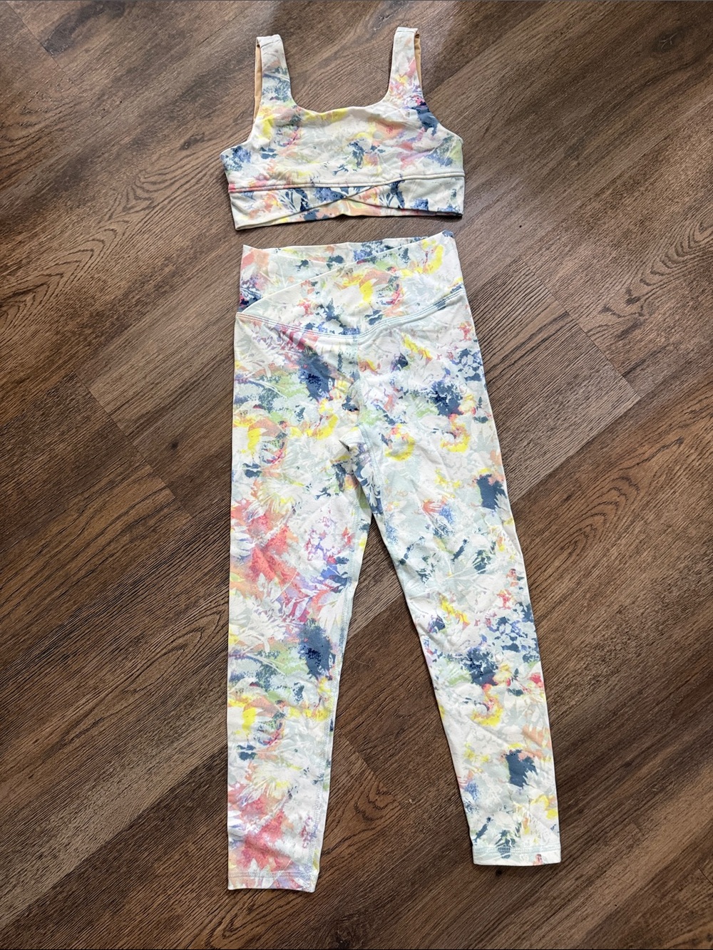 Old Navy Multicolor Watercolor Print Leggings Set - White Base
